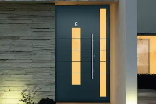 Lacado de puertas exteriores